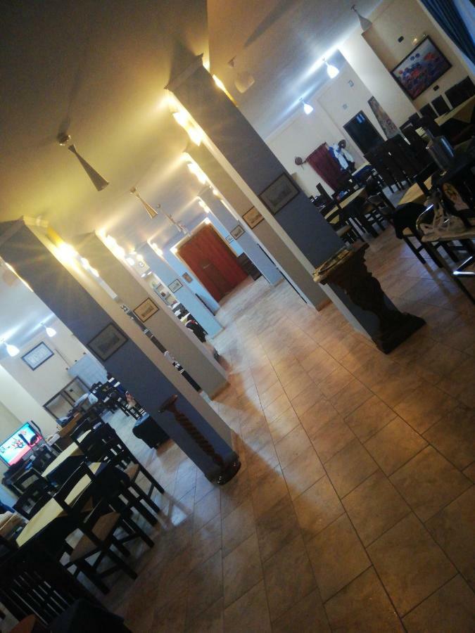 Hotel Albania Golem Dış mekan fotoğraf
